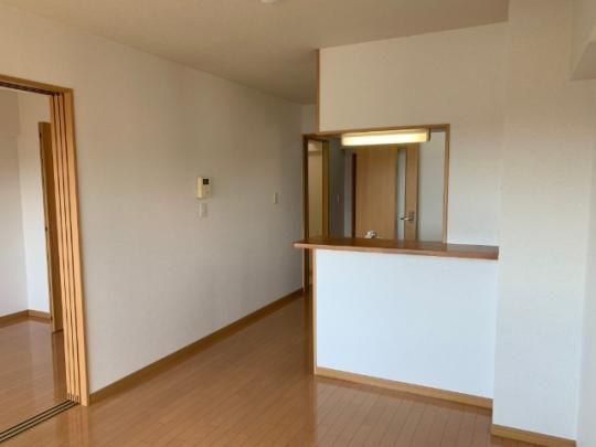 �y���̑��z�@���r���O