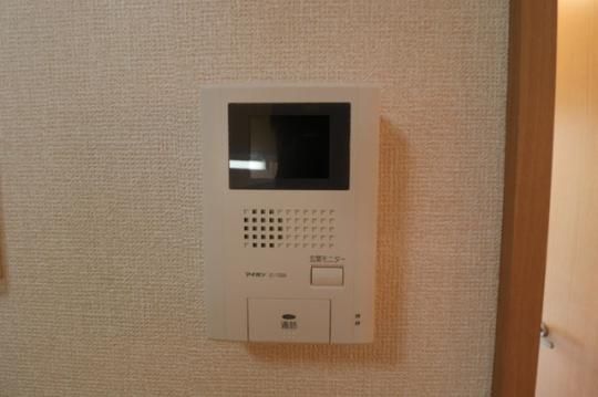 �y���̑��z�@105�@TV�C���^�[�z��