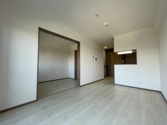 �y���̑��z�@���r���O