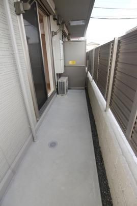 �y���̑��z�@102�@�o���R�j�[