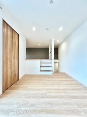 �y���̑��z�@���r���O