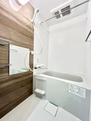 �y���̑��z�@�o�X�^�V�����[