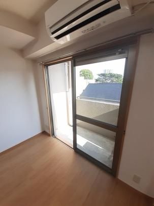 �y���̑��z�@�o���R�j�[