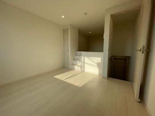 �y���̑��z�@���r���O