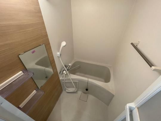 �y���̑��z�@�o�X�^�V�����[