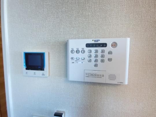 �y���̑��z�@202�Z�L�����e�B