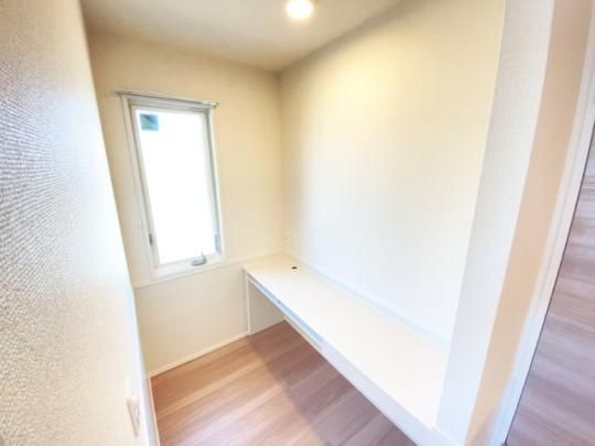 �y���̑��z�@202���[�N�f�X�N