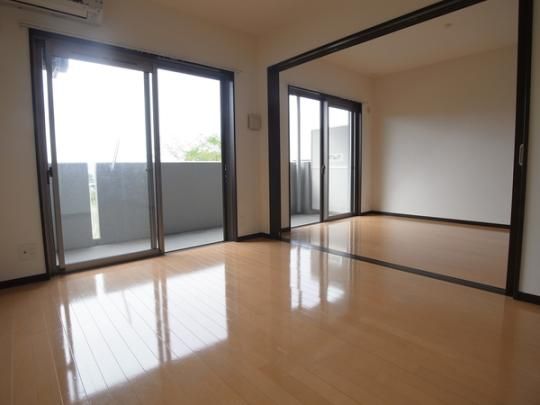 �y���̑��z�@���̑������E�X�y�[�X