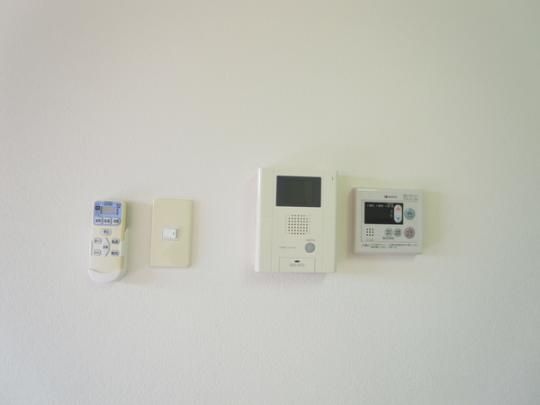 �y���̑��z�@�Z�L�����e�B