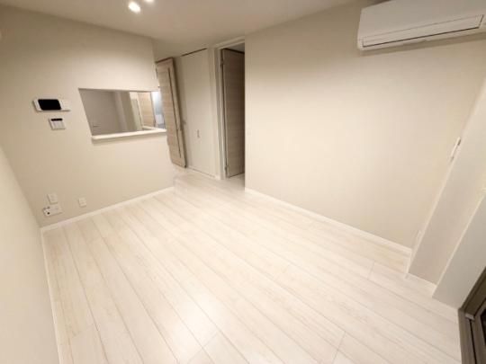 �y���̑��z�@���r���O