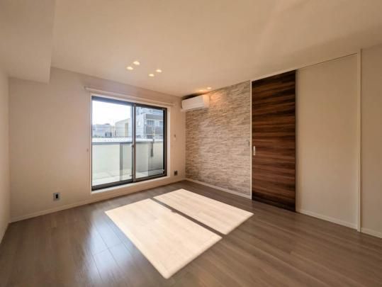 �y���̑��z�@���̑������E�X�y�[�X