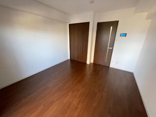 �y���̑��z�@���r���O