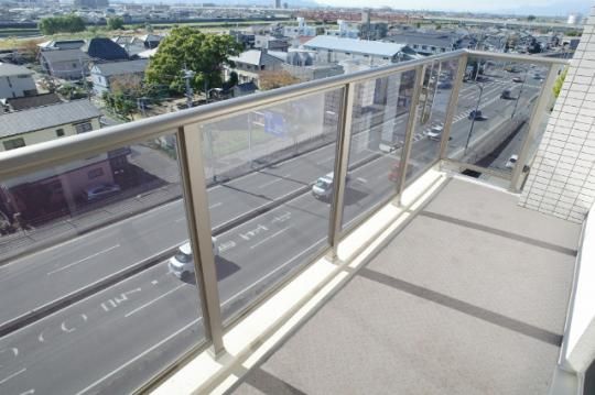 �y���̑��z�@�o���R�j�[