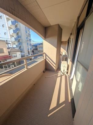 �y���̑��z�@�o���R�j�[