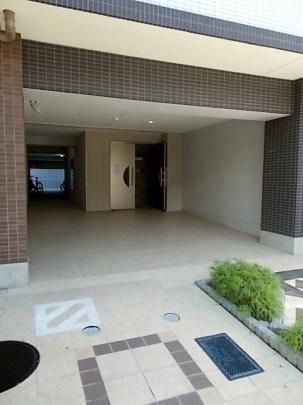 �y���̑��z�@�G���g�����X