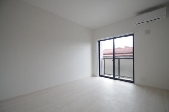 �y���̑��z�@���r���O