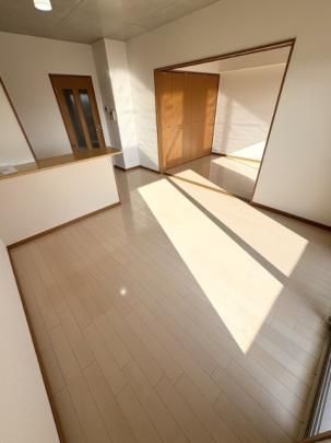 �y���̑��z�@���r���O