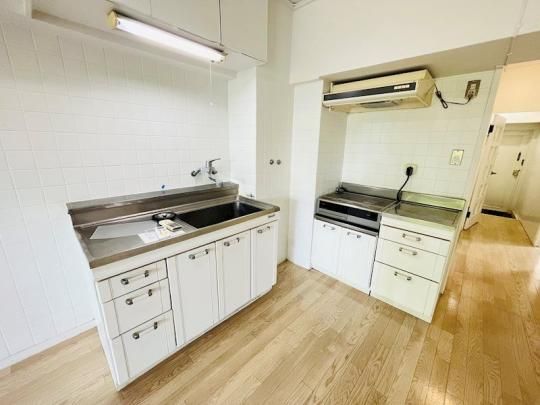 �y���̑��z�@�L�b�`��