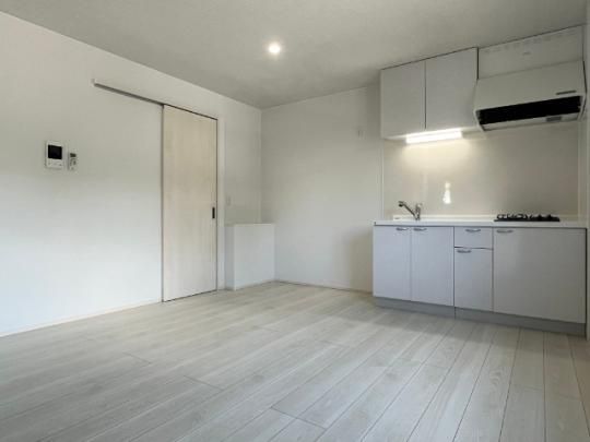 �y���̑��z�@���r���O