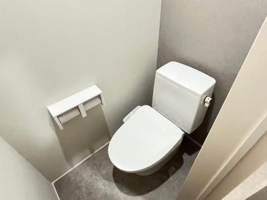 �y���̑��z�@�g�C��