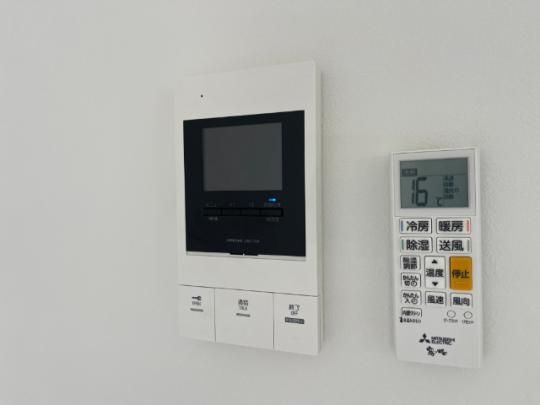 �y���̑��z�@�Z�L�����e�B