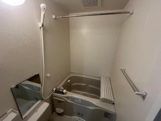 �y���̑��z�@�o�X�^�V�����[