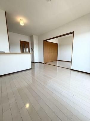 �y���̑��z�@���r���O