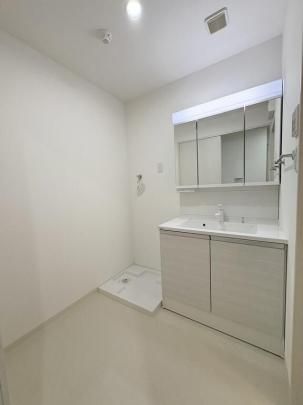 �y���̑��z�@�o�X�^�V�����[