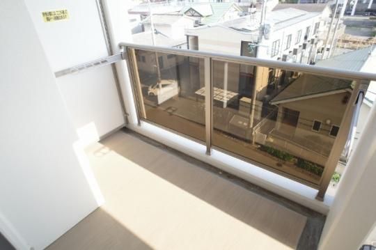 �y���̑��z�@�o���R�j�[