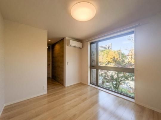 �y���̑��z�@���̑������E�X�y�[�X