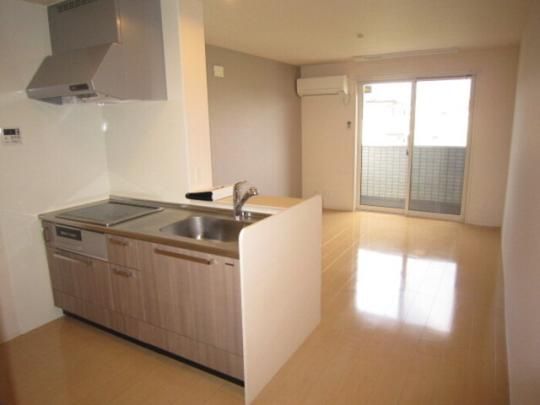 �y���̑��z�@201�@�L�b�`��