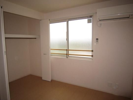 �y���̑��z�@201�@�N���[�[�b�g