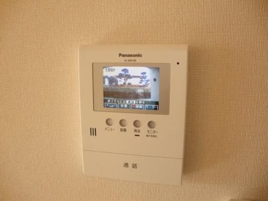 �y���̑��z�@�J���[���j�^�[�z��