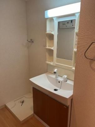 �y���̑��z�@�������ʉ��ϑ�