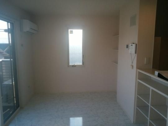 �y���̑��z�@���r���O