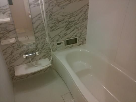 �y���̑��z�@�o�X�^�V�����[