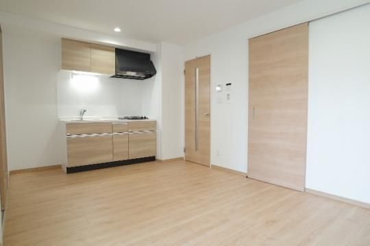 �y���̑��z�@���r���O