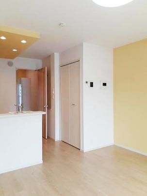 �y���̑��z�@���̑������E�X�y�[�X