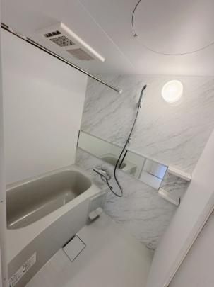 �y���̑��z�@�o�X�^�V�����[