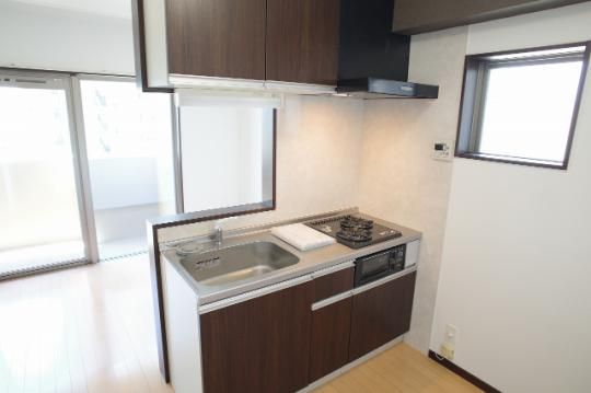 �y���̑��z�@�L�b�`��