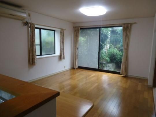 �y���̑��z�@���r���O