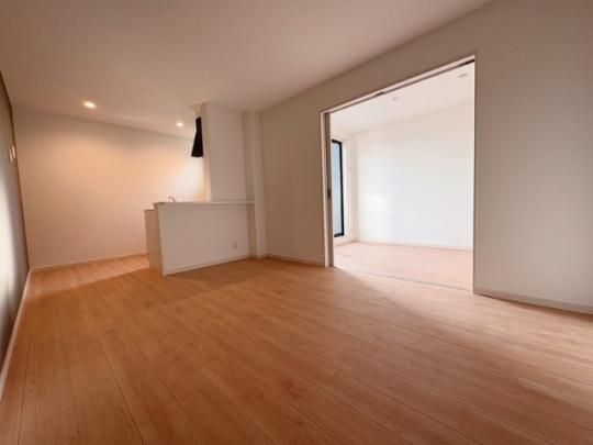 �y���̑��z�@���r���O