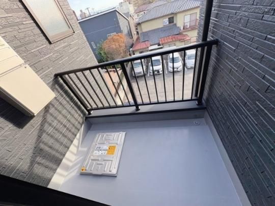 �y���̑��z�@�o���R�j�[