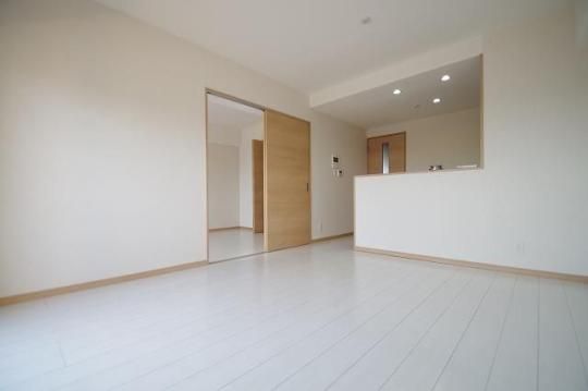 �y���̑��z�@���r���O