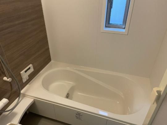 �y���̑��z�@�o�X�^�V�����[