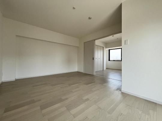 �y���̑��z�@���r���O