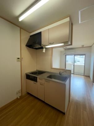 �y���̑��z�@�L�b�`��