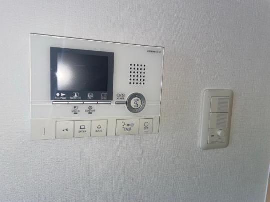 �y���̑��z�@�Z�L�����e�B