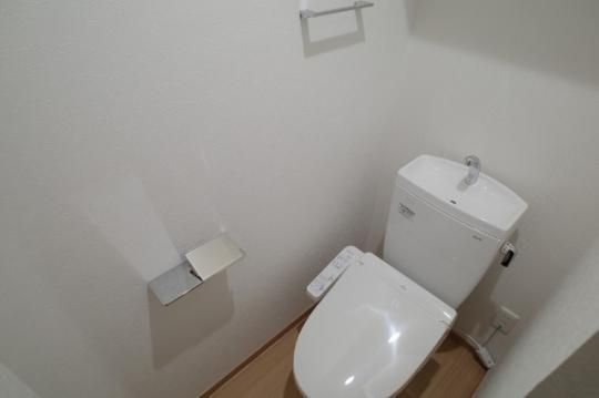 �y���̑��z�@�g�C��