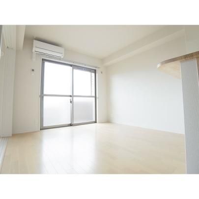 �y���̑��z�@���r���O